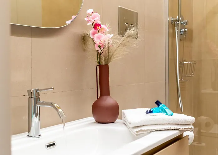 Iflat Warm & Welcoming Little Gem In Rione Monti Apartament